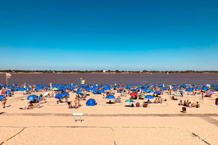 Costanera Rosario: firman convenios para permitir el ingreso gratuito y con 2x1 al balneario y piletas